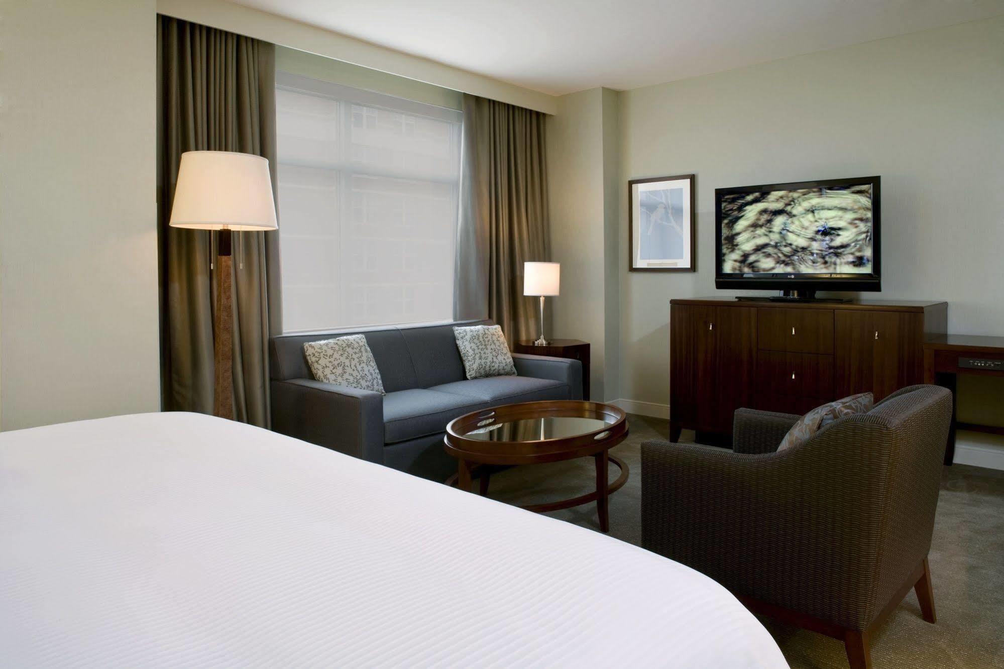 Hotel The Westin Reston Heights Exterior foto